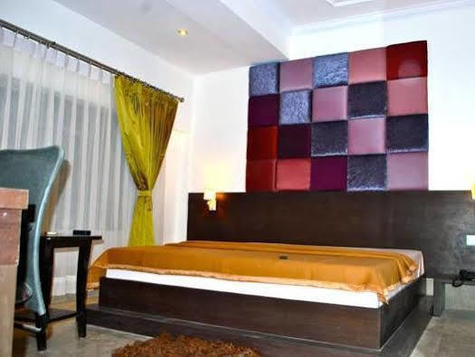 Fabhotel Prime Sarin Inn Heritage Bénarès Extérieur photo